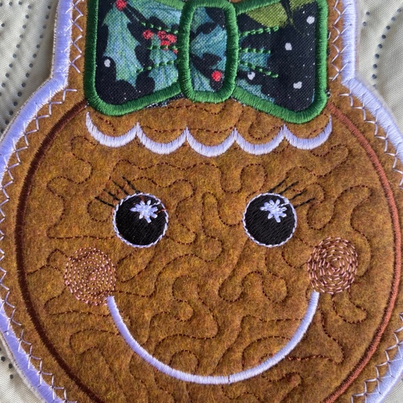 Gingerbread Girl & Boy Mug-rug, 2 Pack Embroidered Felt Mug Rugs. - Picture 5 of 9